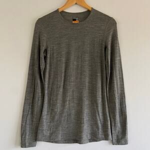 Icebreaker 200 Merino Wool Baselayer Top